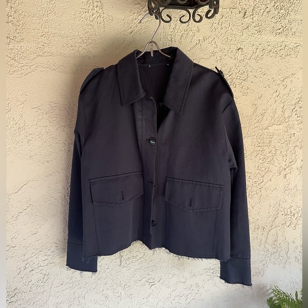 EAC women cropped jacket L 40
